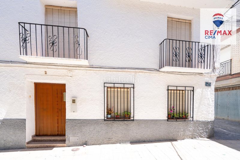 Foto 870c8f39-5786-4d0c-b884-6d0f375b9e86. Casa amb aparcament a Zújar