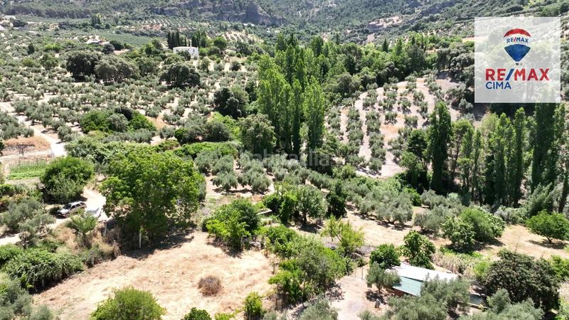 Foto 847bd5fb-9c87-48a0-a5b9-f0d830708d0d. Finca rústica en camino diseminados 41 fincas en cazorla en Iruela (La)