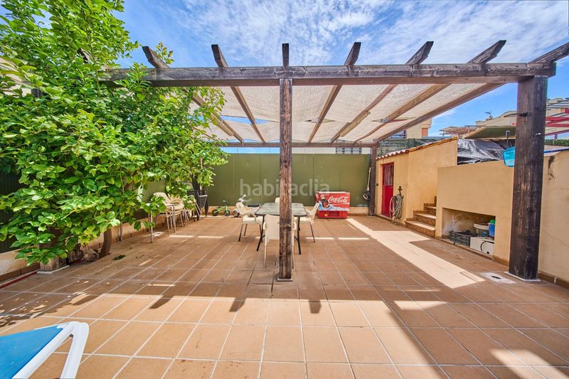 Foto 010327de-9541-44fd-8d2e-d7b06aaef9fe. Casa aparellada amb calefacció aparcament piscina a Ogíjares