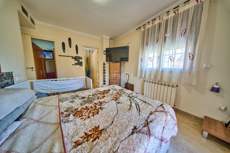 Foto 47c63feb-7646-41c1-b5a4-fad37ec1026f. Casa aparellada amb calefacció aparcament piscina a Ogíjares