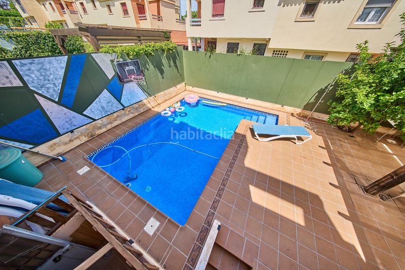 Foto 93225c48-b70b-49a4-9d18-7b6b19d021bf. Casa aparellada amb calefacció aparcament piscina a Ogíjares