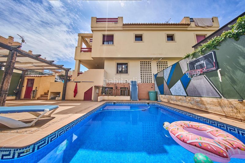 Foto a07a5ad1-ed57-4bb4-a1b2-88913e7338b7. Casa aparellada amb calefacció aparcament piscina a Ogíjares