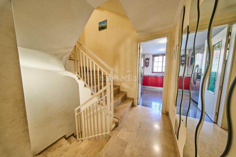 Foto b0e2d96a-b7a9-4805-a5bf-00eb31a40264. Casa aparellada amb calefacció aparcament piscina a Ogíjares