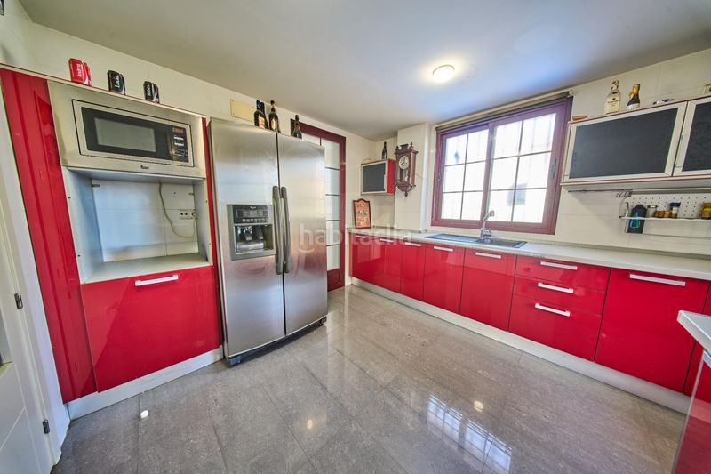 Foto d3d40864-3c16-4f7b-9232-98e07b4a954d. Casa aparellada amb calefacció aparcament piscina a Ogíjares