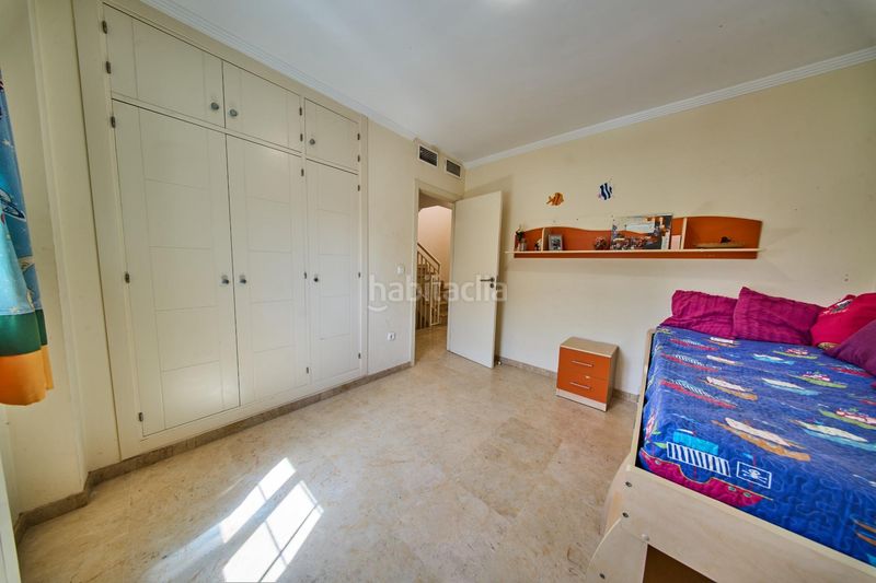 Foto d7f59102-efb3-438e-80d0-3d6371bf3250. Casa aparellada amb calefacció aparcament piscina a Ogíjares