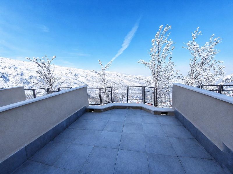 Foto 44ef84d8-1480-469a-97e9-37f2eb1d6884. Apartament amb calefacció aparcament a Zona alta Sierra Nevada