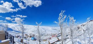 Apartment in Zona alta. Estudio con terraza y maravillosas en sierra nevada