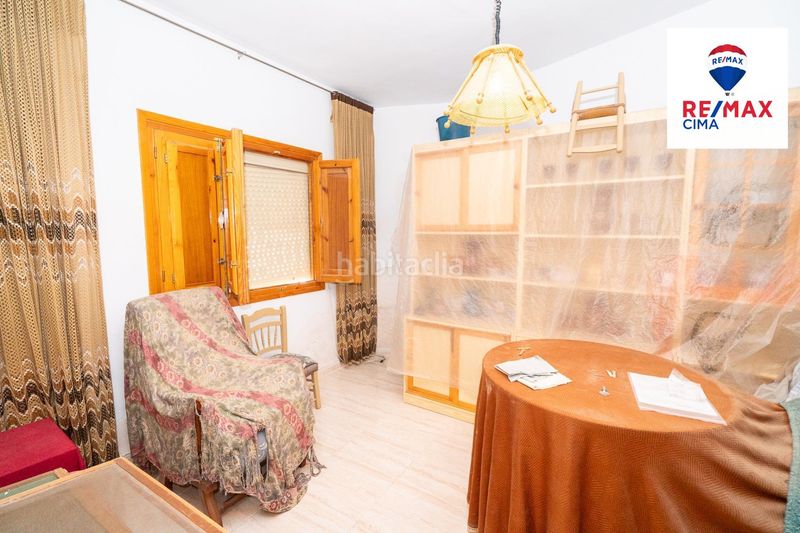 Foto f2522fc4-db79-4f7a-a8c9-025e942bcd61. Casa a Freila