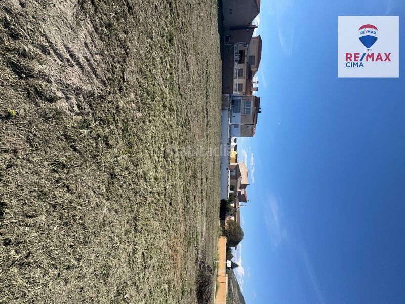 Foto 0ed70b35-4940-48bb-93d5-a11fe43513b5. Terreny residencial a Zújar