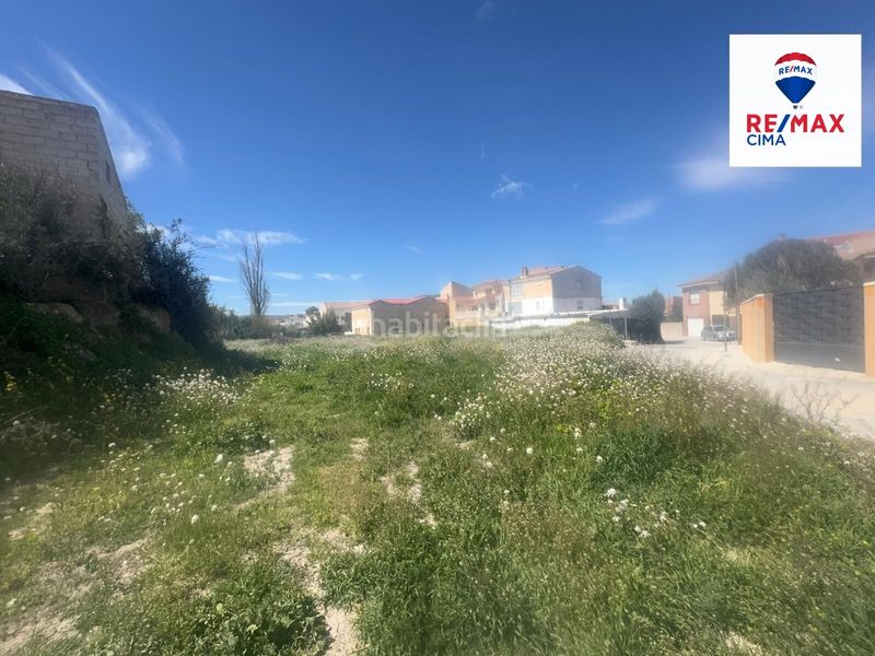 Foto e1cc1560-65d1-43d9-b2cb-9cd675557aa1. Terreny residencial a Zújar