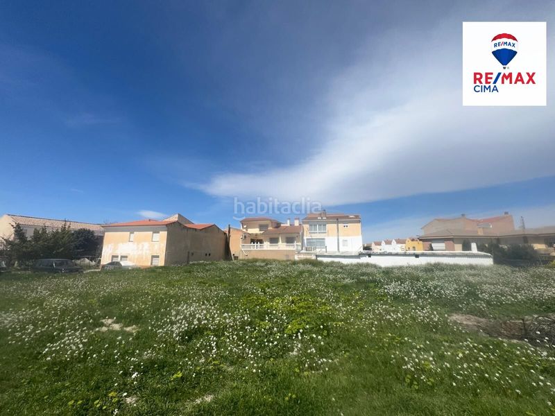 Foto f06c317e-23f5-4518-981b-0730ce823710. Terreny residencial a Zújar