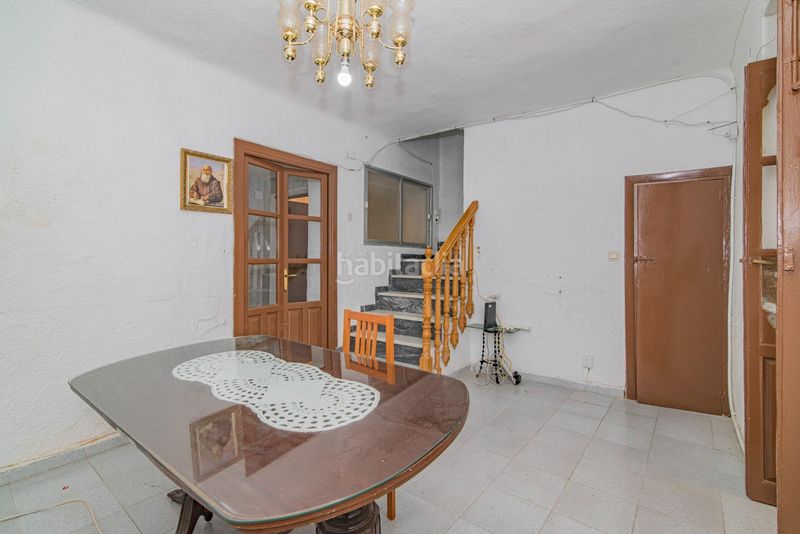 Foto 9e90e390-b9cd-430a-b6ac-972edd334321. Casa aparellada a Pinos Puente