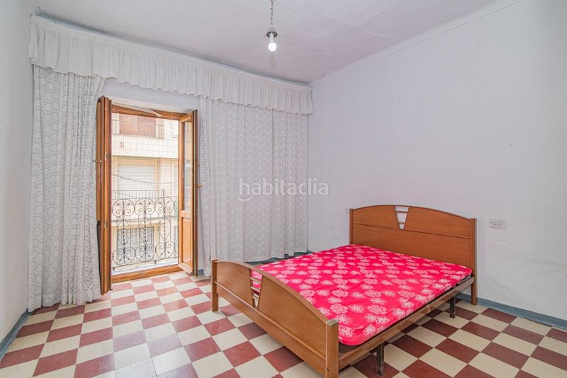 Foto b58ea0e6-a77e-423f-9725-db3cb1156e46. Casa aparellada a Pinos Puente