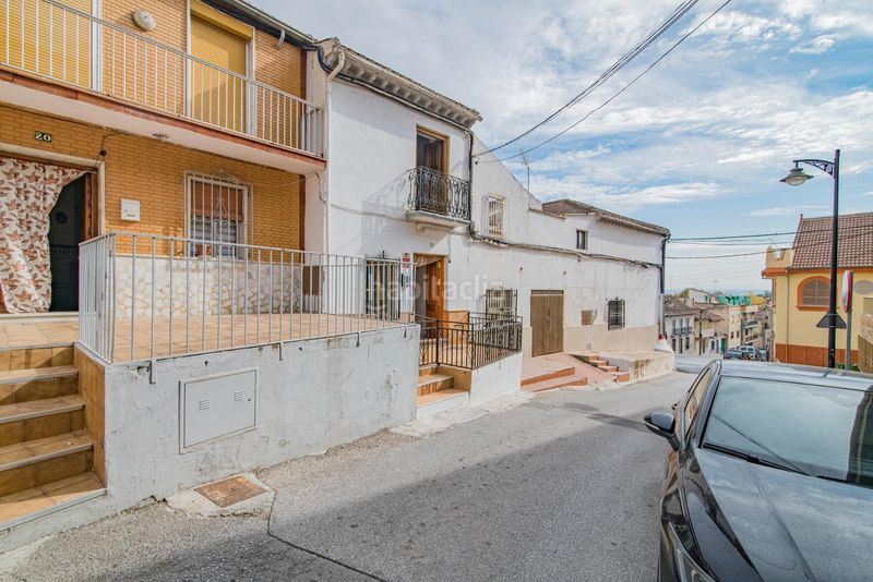 Foto d494b675-68c1-4927-8caa-65c0dd8fe5f5. Casa aparellada a Pinos Puente