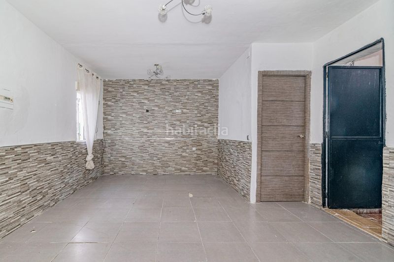 Foto 9d4f3127-f747-4782-ae91-f7260920422e. Casa aparellada a Haza Grande Granada