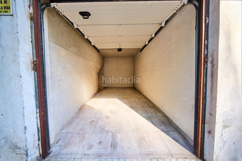 Foto 073050e5-8a36-4d2b-82c8-64a2aeff302b. Casa amb calefacció aparcament a Cenes de la Vega