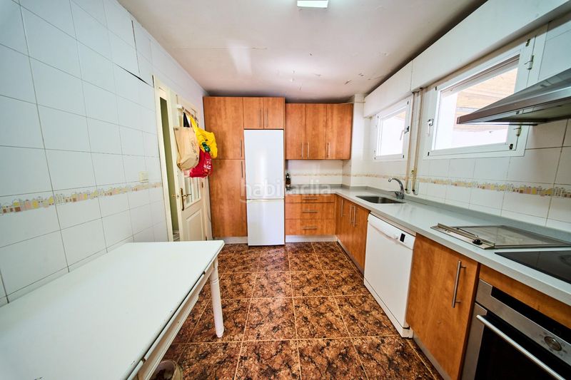 Foto ac033647-8be1-4d0c-a02a-730b7bd97c50. Casa amb calefacció aparcament a Cenes de la Vega
