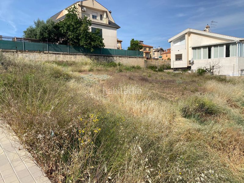 Foto ded4c564-e51f-4b60-bd4c-17062aaac406. Terreny residencial a Gójar