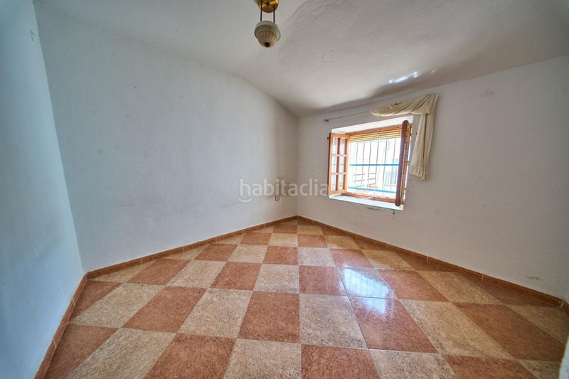 Foto aed1bb89-76b5-4197-8943-213f75d9563e. Casa adossada a San Ildefonso Granada