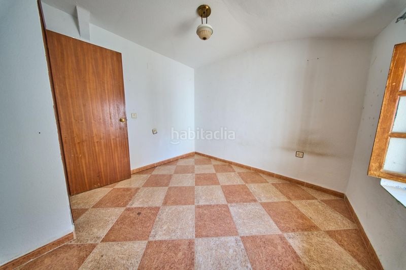 Foto eb2c6e25-768c-4002-b750-a269e1205ab2. Casa adossada a San Ildefonso Granada