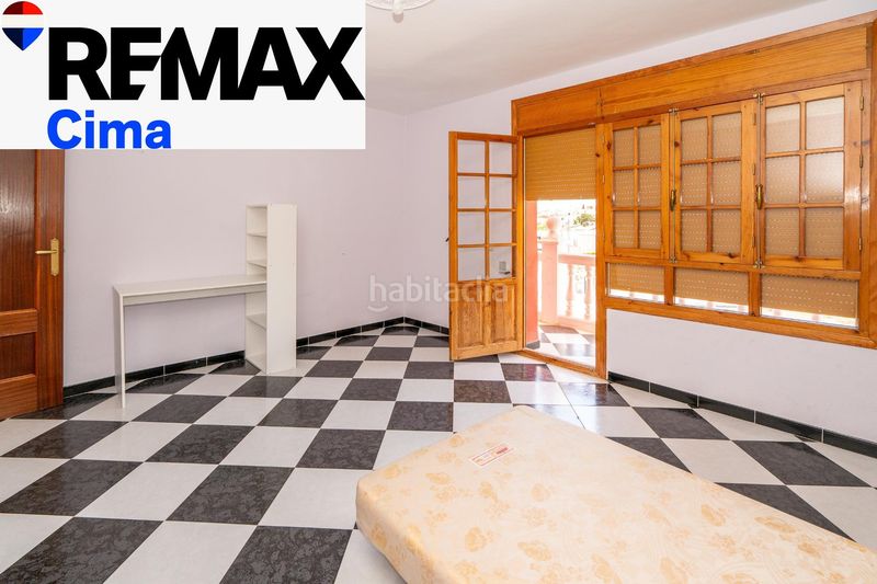 Foto 07ac69dd-0070-454c-8517-bc490dd66428. Casa amb aparcament a Baza