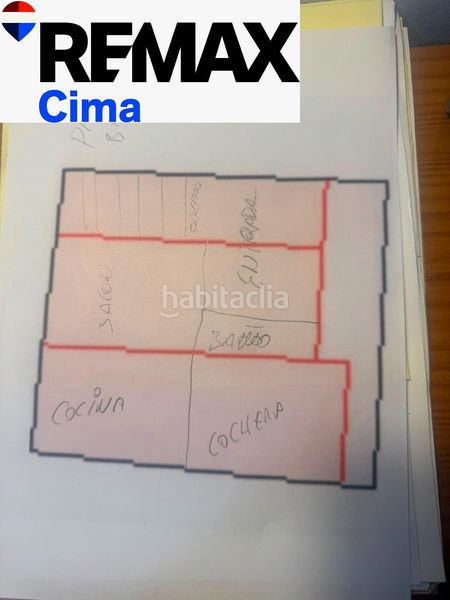 Foto e6f51a58-8afe-471d-ba1f-ae7ea9a03665. Casa amb aparcament a Baza