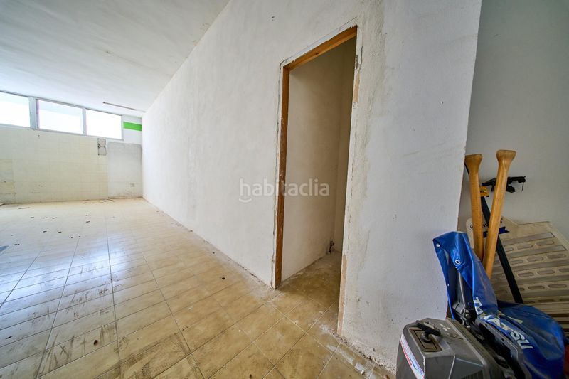 Foto 4f7de06c-472d-4ef5-85ce-3658f109e4a8. Local comercial local en venta en Baza