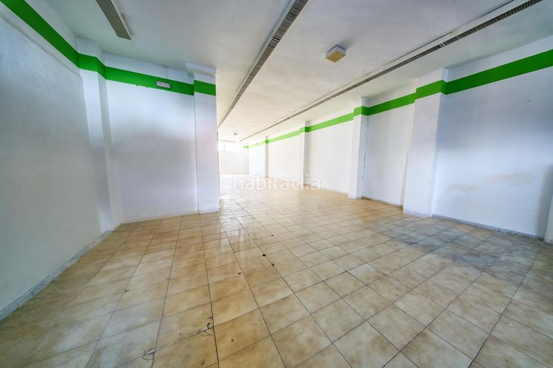 Foto a1047543-83b2-4d13-b893-3de74dd03df1. Local comercial local en venta en Baza