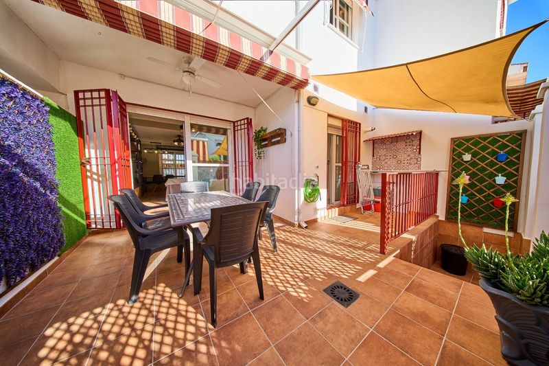 Foto d0cc7925-c5e1-4b1e-80e0-bc96f4797820. Casa adossada amb calefacció aparcament piscina a Ogíjares