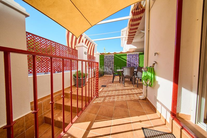 Foto d4e8f5dc-1545-466b-a015-b4916846d443. Casa adossada amb calefacció aparcament piscina a Ogíjares