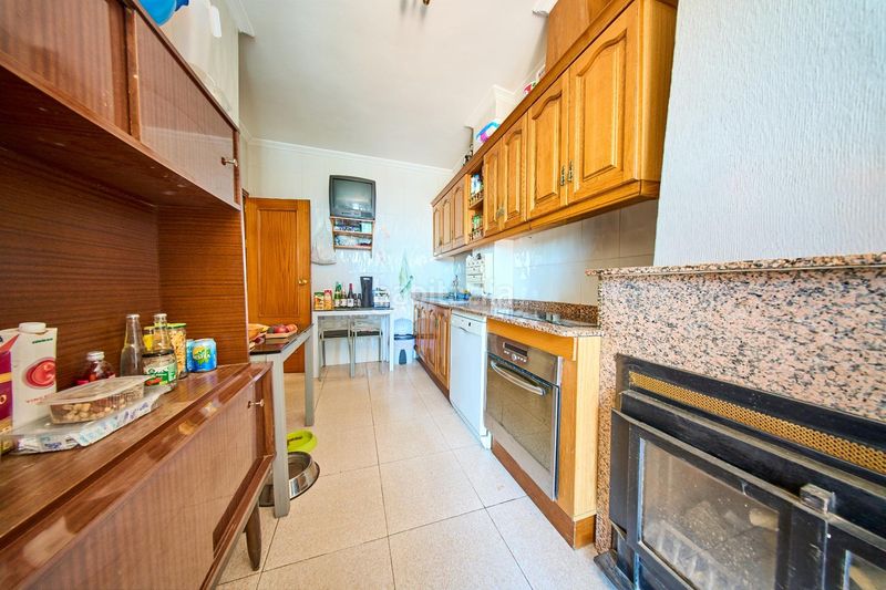 Foto 0ee482a8-8b77-45a8-8561-c68dddf7b6a4. Casa aparellada amb calefacció aparcament a Baza