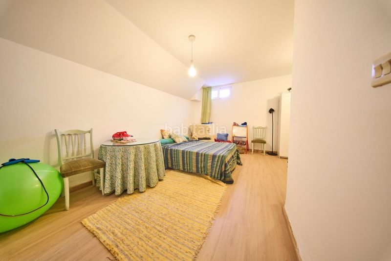 Foto a759d3b8-3453-4b6e-8dec-5bdb0bad4ce3. Casa adossada amb calefacció aparcament piscina a Órgiva