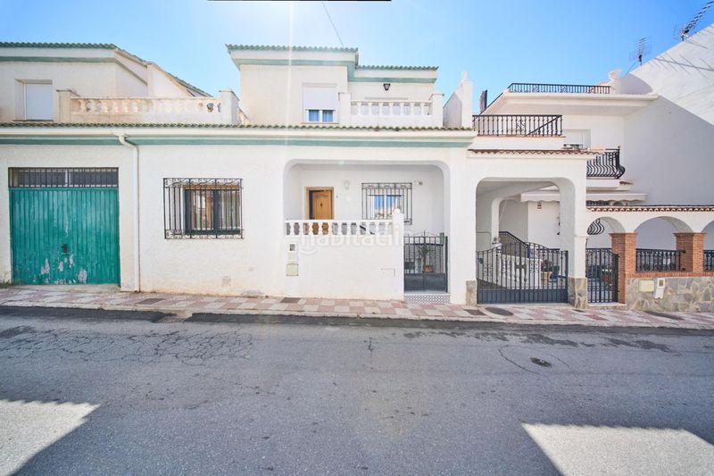 Foto b0b53a5e-204e-4100-a01b-b8a1fc307ad5. Casa adossada amb calefacció aparcament piscina a Órgiva