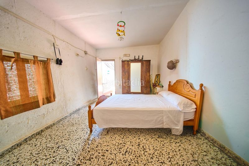 Foto 425f2419-0aa3-48f6-9d5b-d354f973501d. Casa  independiente con terraza en Órgiva