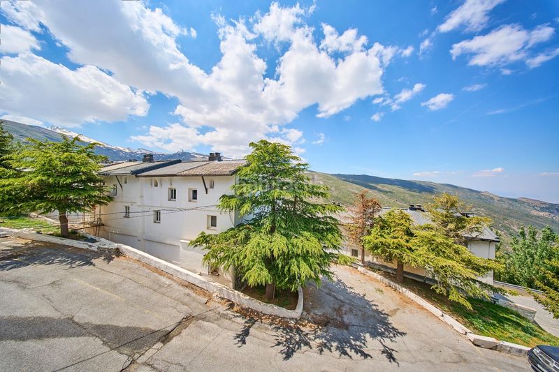 Foto 1e71ce4e-5b59-420d-9f80-8df3d33961a3. Casa adossada a Zona alta Sierra Nevada