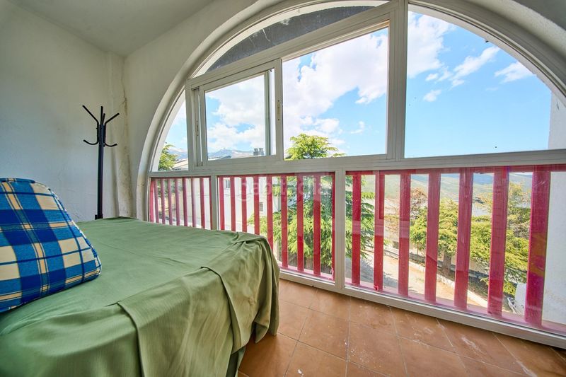 Foto b0b11f85-8d22-4b32-9075-0173b9ef77e5. Casa adossada a Zona alta Sierra Nevada