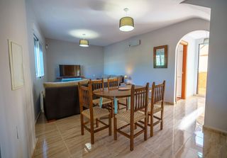 Casa a Ventas de Huelma. Inversión con rentabilidad inmediata en ventas de huelma