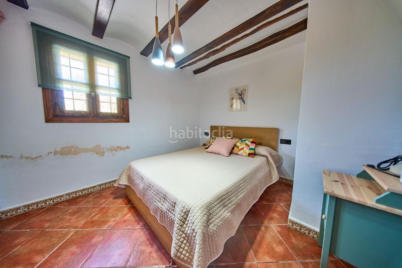 Foto 715986a9-6f1c-484f-a055-b2ed18156a25. Masia amb aparcament a Baza