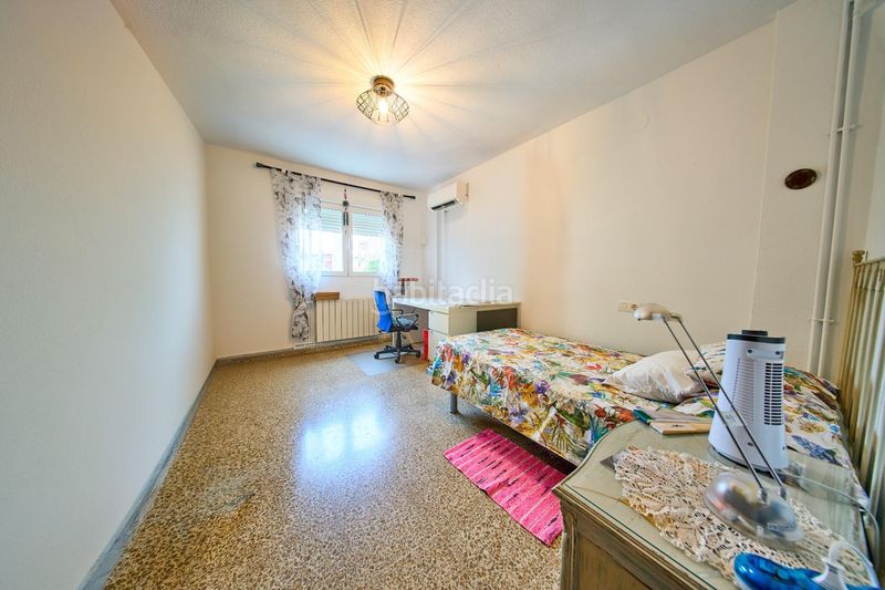 Foto ce19e935-77bd-41b4-9eb2-7c7aa36e0d89. Pis amb calefacció a Barrio de Zaidín Granada