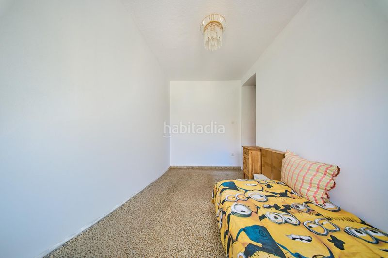 Foto eb465146-a4d7-4395-a41c-16cf78d403d8. Pis amb calefacció a Barrio de Zaidín Granada