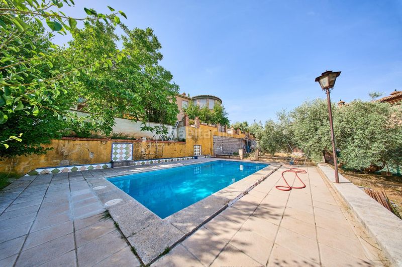 Foto b5001e56-4f45-430e-b60d-307610d1373f. Xalet amb calefacció aparcament piscina a Nívar