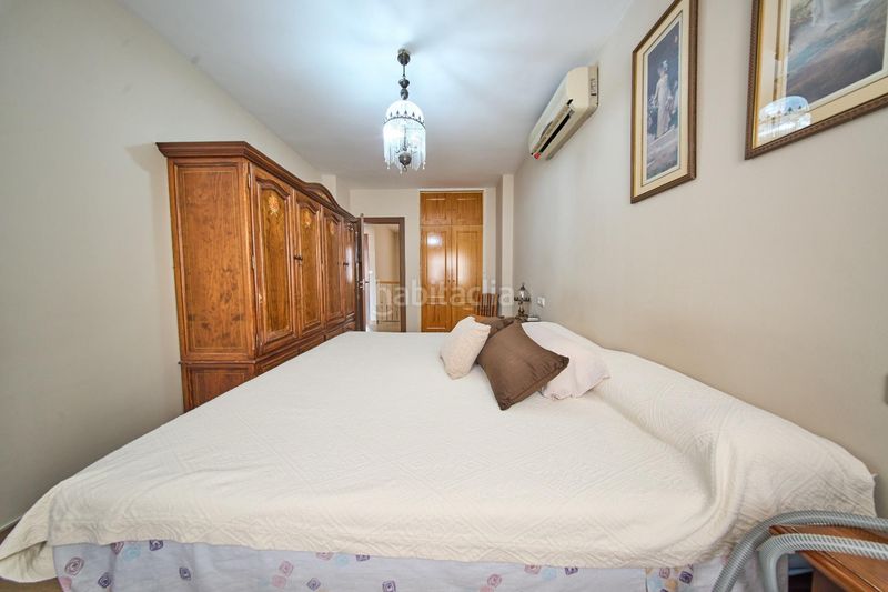 Foto b682623f-f555-497d-8ddf-4652edff152a. Casa adossada amb aparcament a Jun