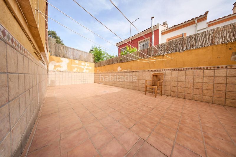 Foto e453832c-66f3-481b-8e22-237bfd5affbb. Casa adossada amb aparcament a Jun