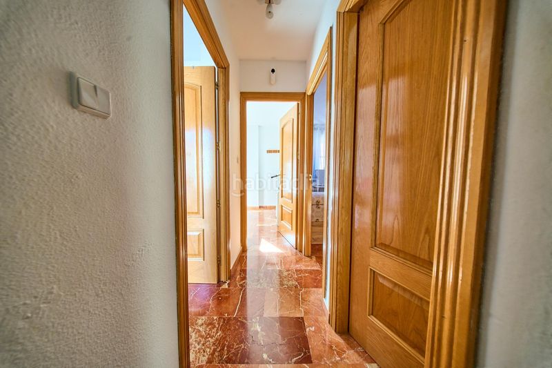 Foto 05bd0ba6-88f5-4046-a299-0dee7f549c0a. Casa adossada a colonia 13 a Jun