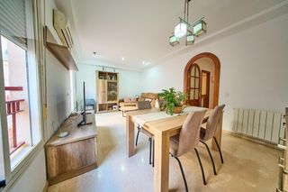Casa adossada en Avda. De los Og�jares. Adosada en armilla, urb. muy tranquila a 8min del metro