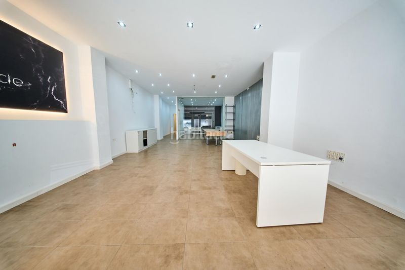Foto 007b2e11-6fc7-474e-8c19-534639a29b2d. Local comercial a Fígares Granada