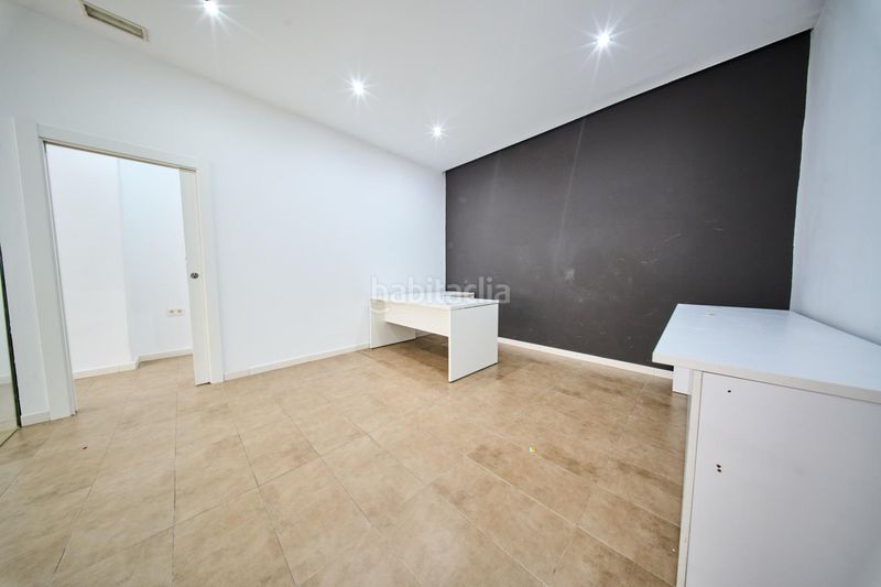 Foto ac52c7e6-4321-46d0-aa68-5d45d1ed0570. Local comercial a Fígares Granada