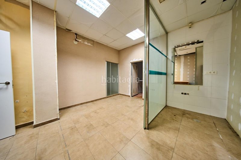 Foto e8202ba3-5f8a-44f0-8b78-5b4a5be32ac6. Local comercial a Fígares Granada