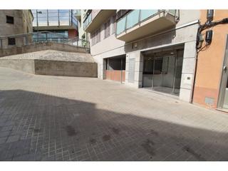 Local commercial à La boixa 16. Local alquilado. rentabilidad del 8