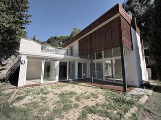 House in Carrer mare de déu del coll 92. Oportunidad casa en venta